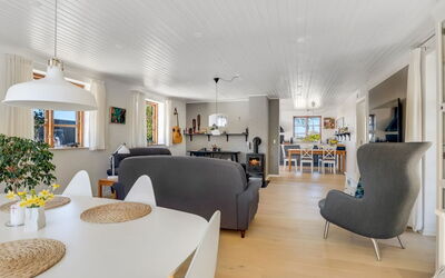 Fausta - 2Km from the Sea