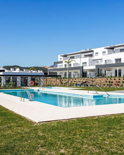 Habitat Valle Romano: Piscina, Recurso, Hotel
