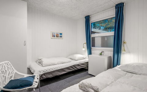 Niels - 1.3Km from the Sea: Habitación, Lecho, Cama, Hotel, Dormitorio, Sábana