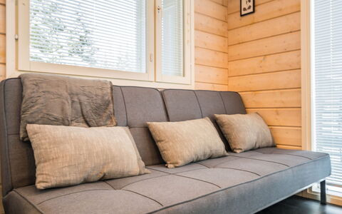 Parashimos B: Mueble, Madera, Piso, Diseño De Interiores, Suelo, Suelos De Madera, Habitación, Sofá, Sala