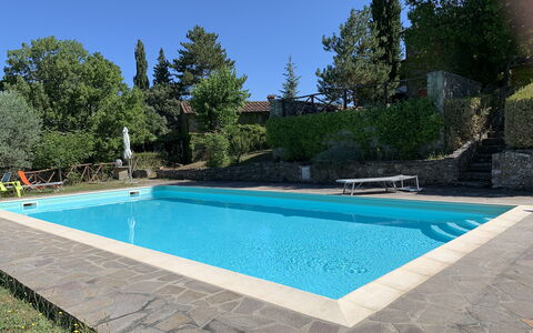 Casa Chimera: Piscina, Azul, Recurso, Material Compuesto, Sombra, Eco Hotel, Patio Interior, Hacienda, Jardín, Fuente De Agua