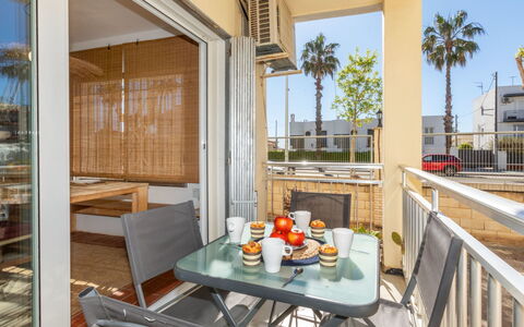 La Esmeralda: Departamento, Balcón, Costa, Condominio, Balneario, Recurso, Cerca, Ciudad De Vacaciones, Hotel, Pretil