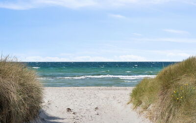 Gizelle - 200M from the Sea