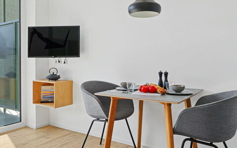 Seebrise: Mueble, Diseño De Interiores, Madera, Mesa, Piso, Encendiendo, Suelo, Casa, Sala