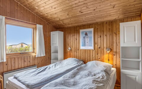 Alea - 150M from the Sea: Madera, Habitación, Casa, Casa, Cama, Lecho, Sábana, Techo, Cabaña, Marco De La Cama