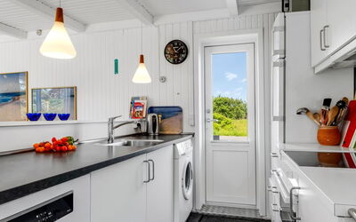 Tinka - 100M from the Sea