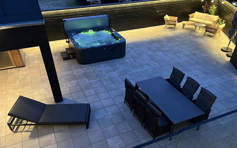 Brigita - 100M to the Fjord: Mueble, Piso, Suelo, Piscina, Material Compuesto, Mueble Para Exteriores, Silla, Patio, Cubierta