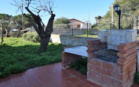 Villa Andrea: Ladrillo, Enladrillado, Jardín, Patio Interior, Paisajismo, Sombra, Yarda, Losa