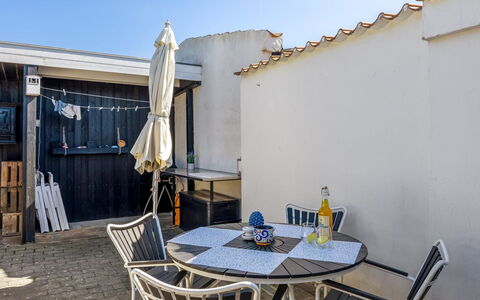 Niela - 300M from the Sea: Azul, Cabaña, Casa, Casa, Casa De Campo, Inmuebles, Vía Muerta