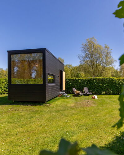 Tiny Cabin Sunshine No 21