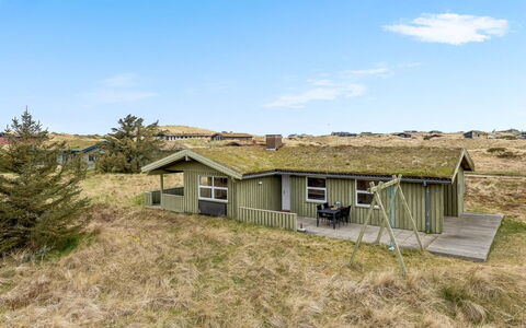 Sighfrith - 500M from the Sea