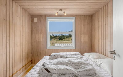 Sighfrith - 500M from the Sea