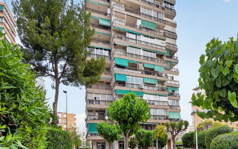 Parque de Las Naciones - Italia: Árbol, Entorno Natural, Paisaje, Vista Panorámica, Fotografía Aérea, Paisaje Natural, Área Rural, Barrio Residencial, El Terreno Del Lote