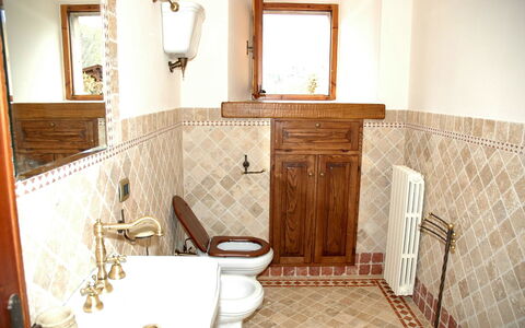 Casa Ivan: Habitación, Propiedad, Mueble, Suelo, Diseño De Interiores, Loseta, Baño, Edificio, Casa, Bienes Raíces