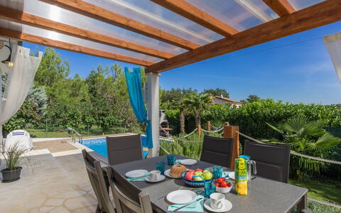Villa Joy: Árbol, Entorno Natural, Paisaje, Vista Panorámica, Fotografía Aérea, Paisaje Natural, Área Rural, Barrio Residencial, El Terreno Del Lote