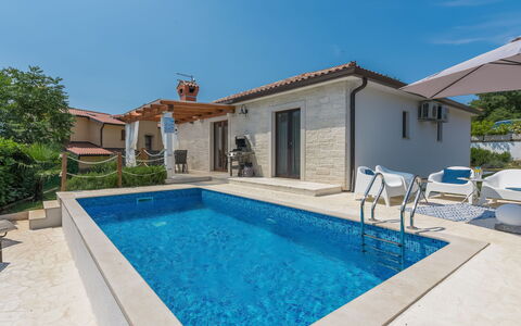 Villa Joy: Árbol, Entorno Natural, Paisaje, Vista Panorámica, Fotografía Aérea, Paisaje Natural, Área Rural, Barrio Residencial, El Terreno Del Lote