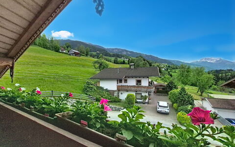 Binter: Flor, Casa, Casa, Cabaña, Primavera, Jardín, Cordillera, Hill Station, Valle