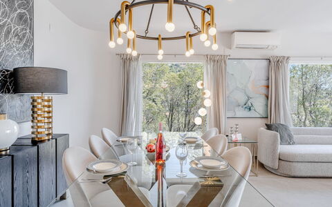Preciados: Mueble, Diseño De Interiores, Lámpara, Techo, Candelabro, Mesa, Comedor, Cocina Y Comedor Mesa, Silla, Encendiendo