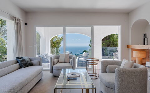 Preciados: Mueble, Sofá, Diseño De Interiores, Piso, Suelo, Sala, Casa, Mesa, Departamento