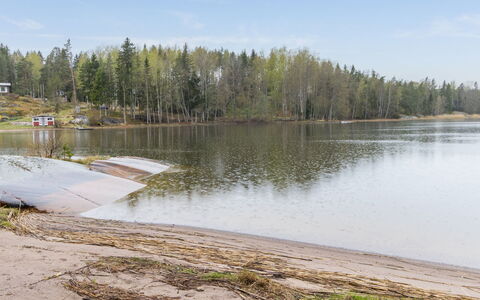 Villa Jumalvik: Árbol, Banco, Corriente De Agua, Apuntalar, Lago, Reservorio, Bosque
