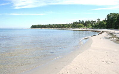 Apelun - 60M from the Sea