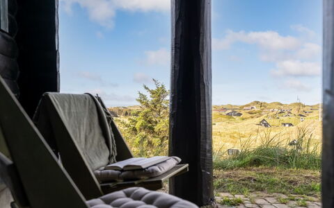 Apelone - 450M from the Sea