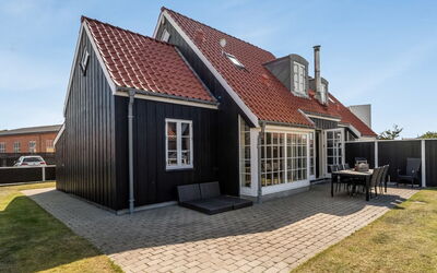 Verner - 990M from the Sea