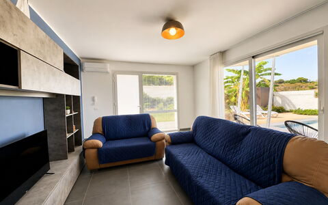 A Casa di Chica: Mueble, Sofá, Madera, Diseño De Interiores, Piso, Suelo, Departamento, Habitación, Sala, Casa