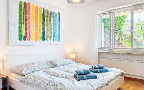 Apt.woka: Cama, Diseño De Interiores, Mueble, Habitación, Piso, Textil, Suelo, Lecho, Linos, Habitación