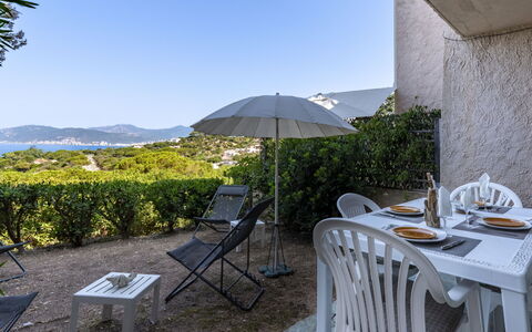U Sognu: Mar, Costa, Oceano, Mueble Para Exteriores, Zona Tropical, Mesa Al Aire Libre, Paisajismo, Bahía