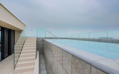 Alojamiento:&nbsp;Petram Deluxe Villa with Rooftop Pool 121.5