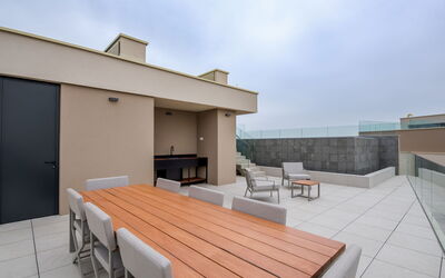 Alojamiento:&nbsp;Petram Deluxe Villa with Rooftop Pool 121.5