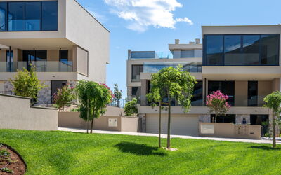 Alojamiento:&nbsp;Petram Resort & Residences 121.3
