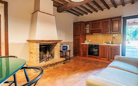 Grosseto 830: Mueble, Diseño De Interiores, Piso, Madera, Techo, Suelo, Habitación, Encendiendo, Casa, Sala