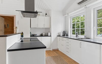 Aiyana - 2.1Km from the Sea