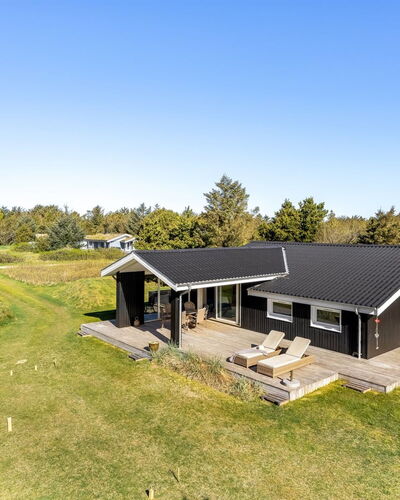 Frede - 600M from the Sea