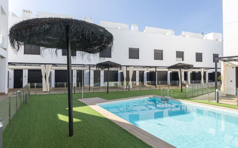 Playa Cruz: Mueble, Habitación, Cama, Suelo, Lecho, Departamento, Diseño De Interiores, Piso, Sábana, Marco De La Cama