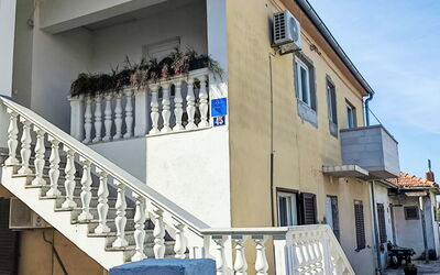 Zadar 2: Hierba, Casa, Área Rural, Cabaña, Techo, Casa, Paisaje, Llanura, El Terreno Del Lote