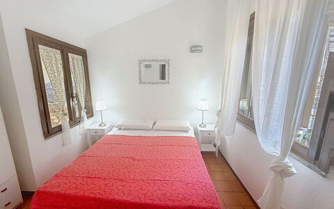 Porto Luna 1: Hierba, Casa, Área Rural, Cabaña, Techo, Casa, Paisaje, Llanura, El Terreno Del Lote