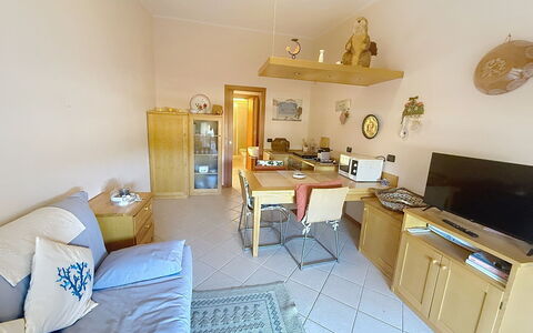 Coniglio Beach: Hierba, Casa, Área Rural, Cabaña, Techo, Casa, Paisaje, Llanura, El Terreno Del Lote