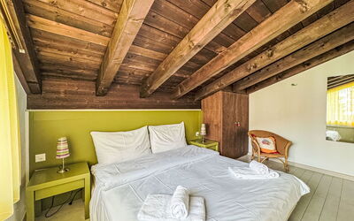 Alojamiento:&nbsp;Casa Laret 6-12 757.1