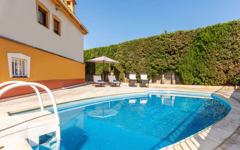 Noemí: Piscina, Barrio Residencial, Diseño Urbano, Asentamientos Humanos, Casa, Inmuebles, Departamento, Recurso, Condominio, Hacienda