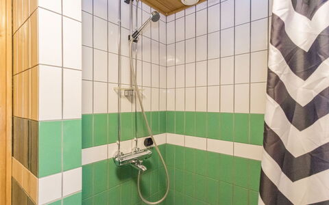 Veramukka B1: Piso, Arreglo De Tubería, Suelo, Baño, Diseño De Interiores, Plomería, Loseta, Ducha, Grifo, Baño