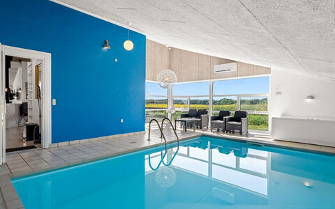 Fria - 200M from the Sea: Piscina, Material Compuesto, Recurso, Hotel, Sombra, Thermae, Diseño, Villa, Eco Hotel, Centro De Ocio