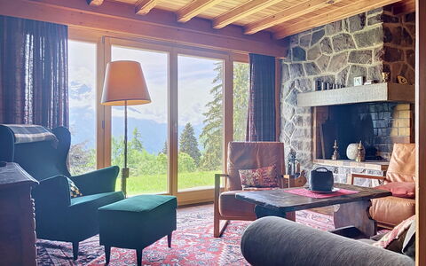 Chalet le Cornuit: Mueble, Diseño De Interiores, Madera, Piso, Sala, Suelo, Habitación, Casa, Silla, Sofá
