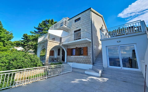 Sea Wiew 1: Barrio Residencial, Casa, Departamento, Inmuebles, Balcón, Villa, Mansión, Escalera