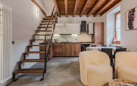 Silvia: Diseño De Interiores, Piso, Madera, Suelo, Mueble, Suelos De Madera, Techo, Casa, Departamento, Madera Dura