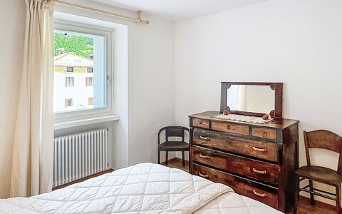 La Casa di Bruna: Cama, Habitación, Diseño De Interiores, Pared, Mueble, Madera, Lecho, Sábana, Piso, Suelo