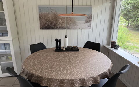 Arisa - from the Sea: Mueble, Mesa, Cocina Y Comedor Mesa, Comedor, Silla, Manteles, Manchas De Madera, Linos, Utensilios Para Servir, Madera Dura