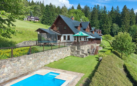 Penzion Exnar: Techo, Casa, Cabaña, Casa, Casa De Campo, Área Rural, Jardín, Inmuebles, Paisajismo, Césped
